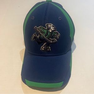 Reebok Vancouver Canucks Johnny Canuck Embroidered Logo - L/XL